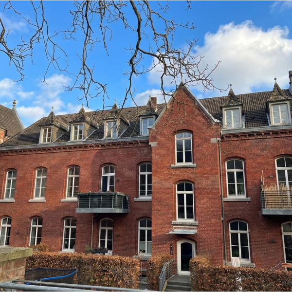 Wohnen hinter historischen Mauern! (52070 Aachen)