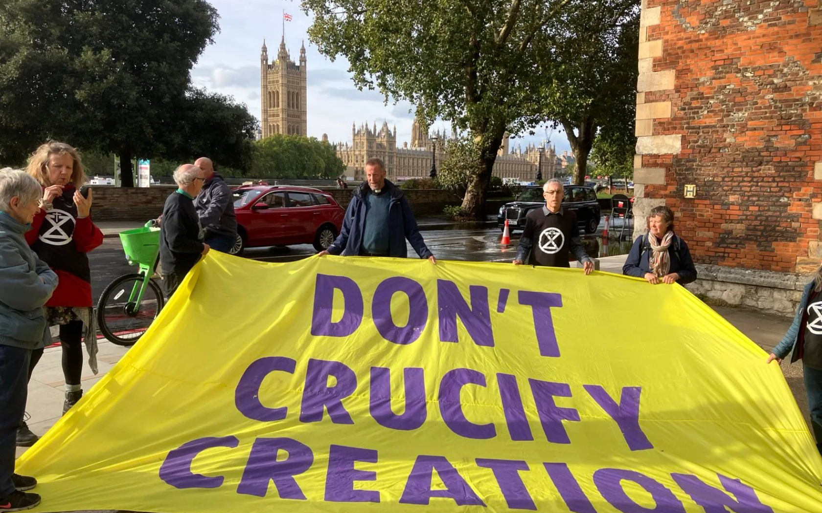 Research finds panentheistic beliefs among Christian climate activists