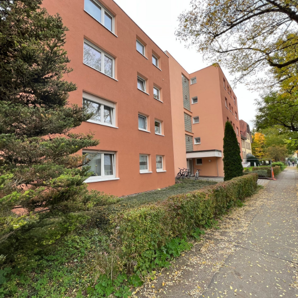 Ideal für die kleine Familie - 4,5 Zimmer Wohnung mit Balkon & Aufzug (78532 Tuttlingen-Möhringen)