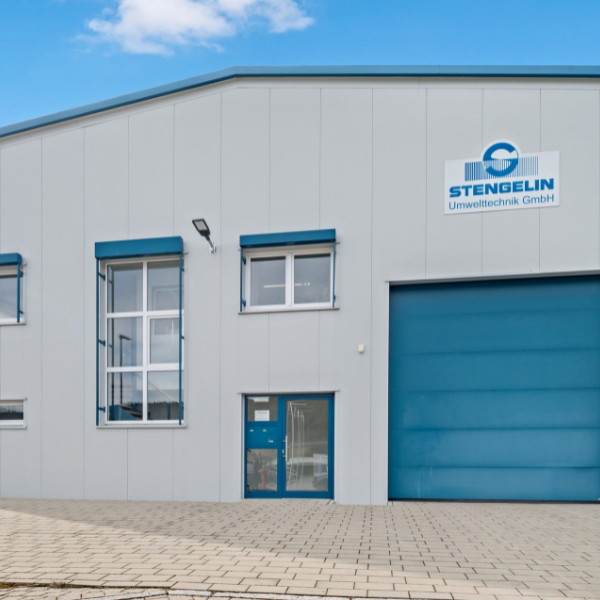 Neuwertige Gewerbehalle mit Produktions-/ Lagerhalle und Büro (78604 Rietheim-Weilheim)