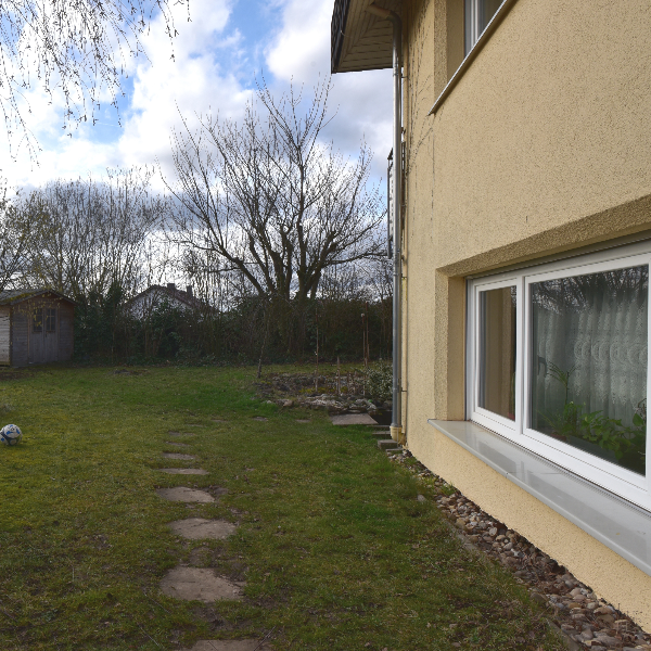 Gartenwohnung 3ZKB mit großer Terrasse. Für ein paar oder eine kleine Familie! (35415 Pohlheim)