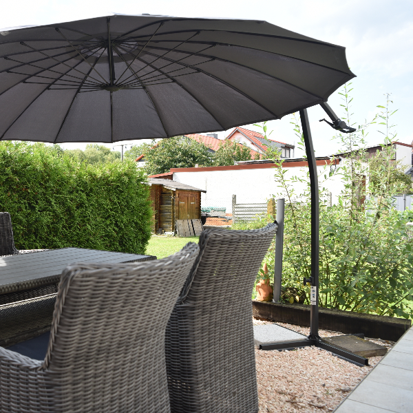 Bauplatz in Randlage plus 2 Häuser für Investoren und Eigennutzer! (35519 Rockenberg)