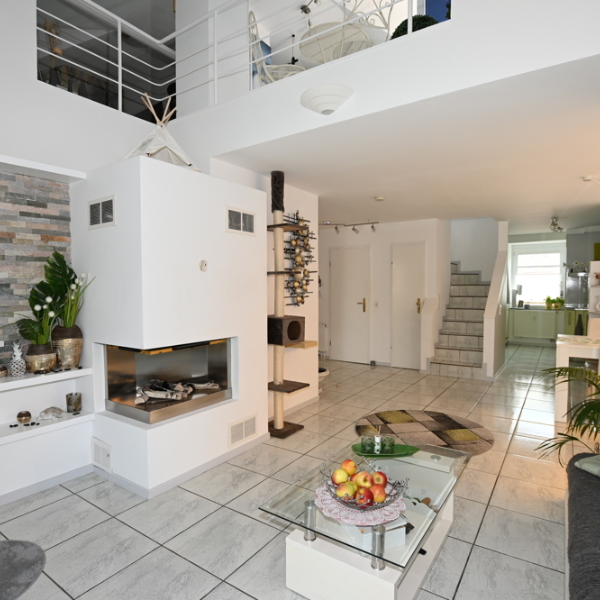 Charmante Dachgeschoss-Maisonettewohnung in der Ravensburger Innenstadt (88212 Ravensburg)