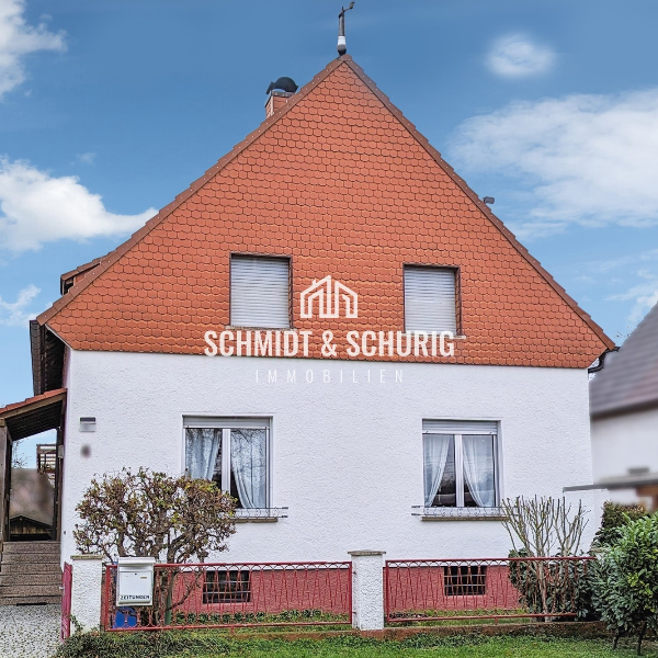 Geräumiges Einfamilienhaus mit offener Küche und großem Garten in Philippsburg. (76661 Philippsburg)